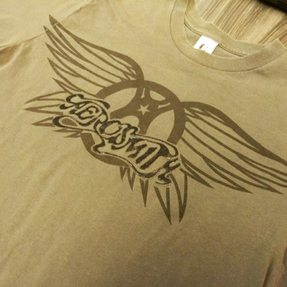 Aerosmith Tops - AEROSMITH T-SHIRT - Rock Tee - Music Concert Retro